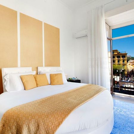 Piazza Tasso B&B Relais Sorrento Exteriör bild