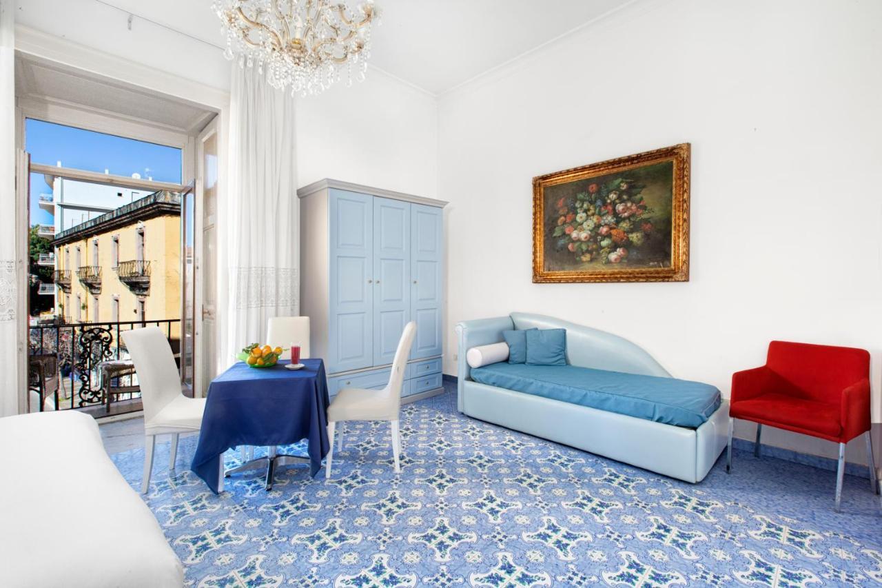 Piazza Tasso B&B Relais Sorrento Exteriör bild