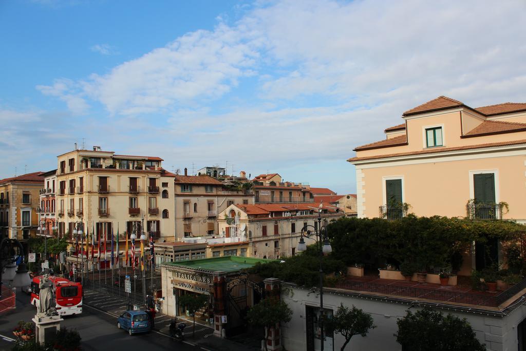 Piazza Tasso B&B Relais Sorrento Exteriör bild