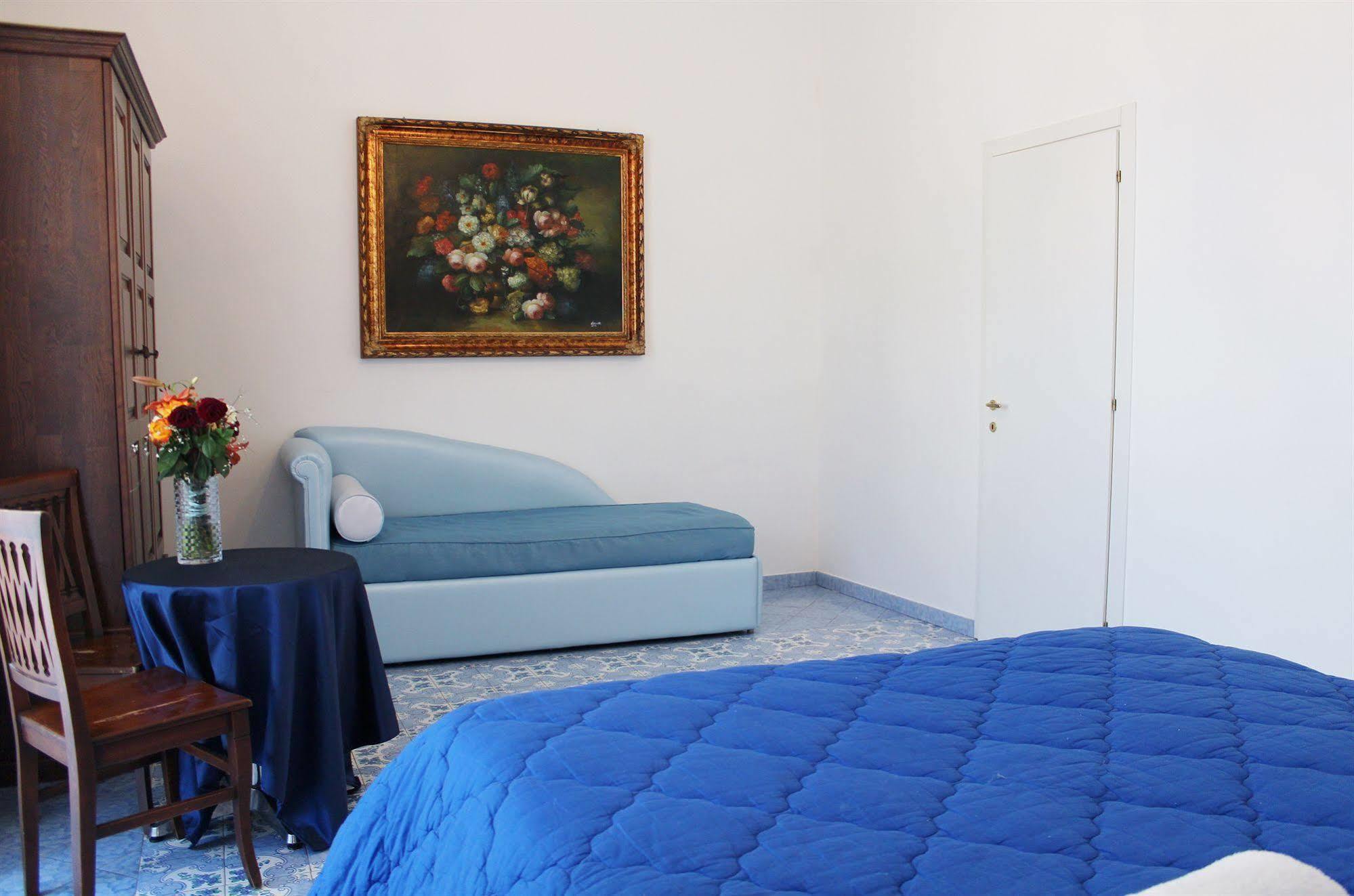 Piazza Tasso B&B Relais Sorrento Exteriör bild