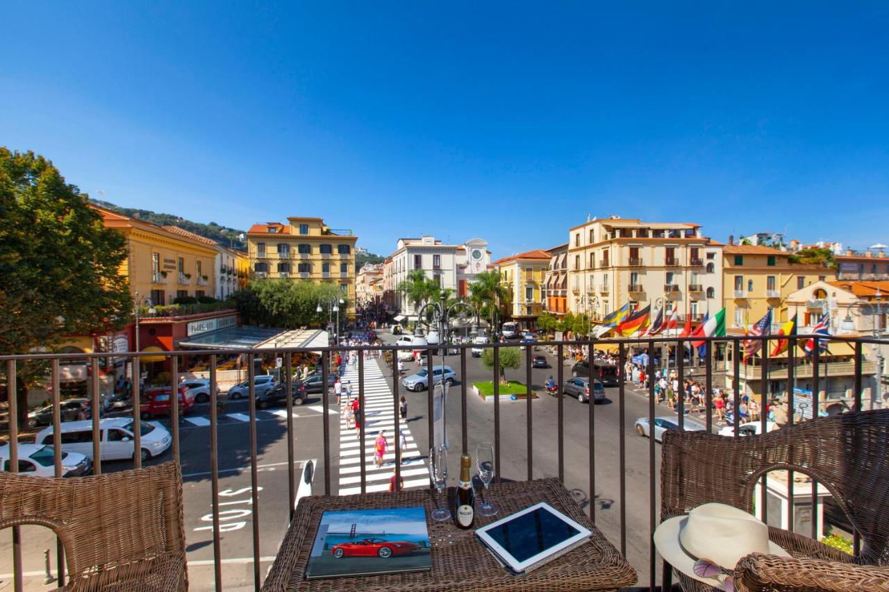 Piazza Tasso B&B Relais Sorrento Exteriör bild